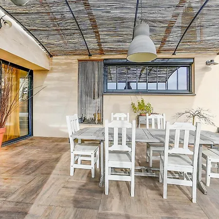 Tatil Evi Pet Friendly In With Kitchen